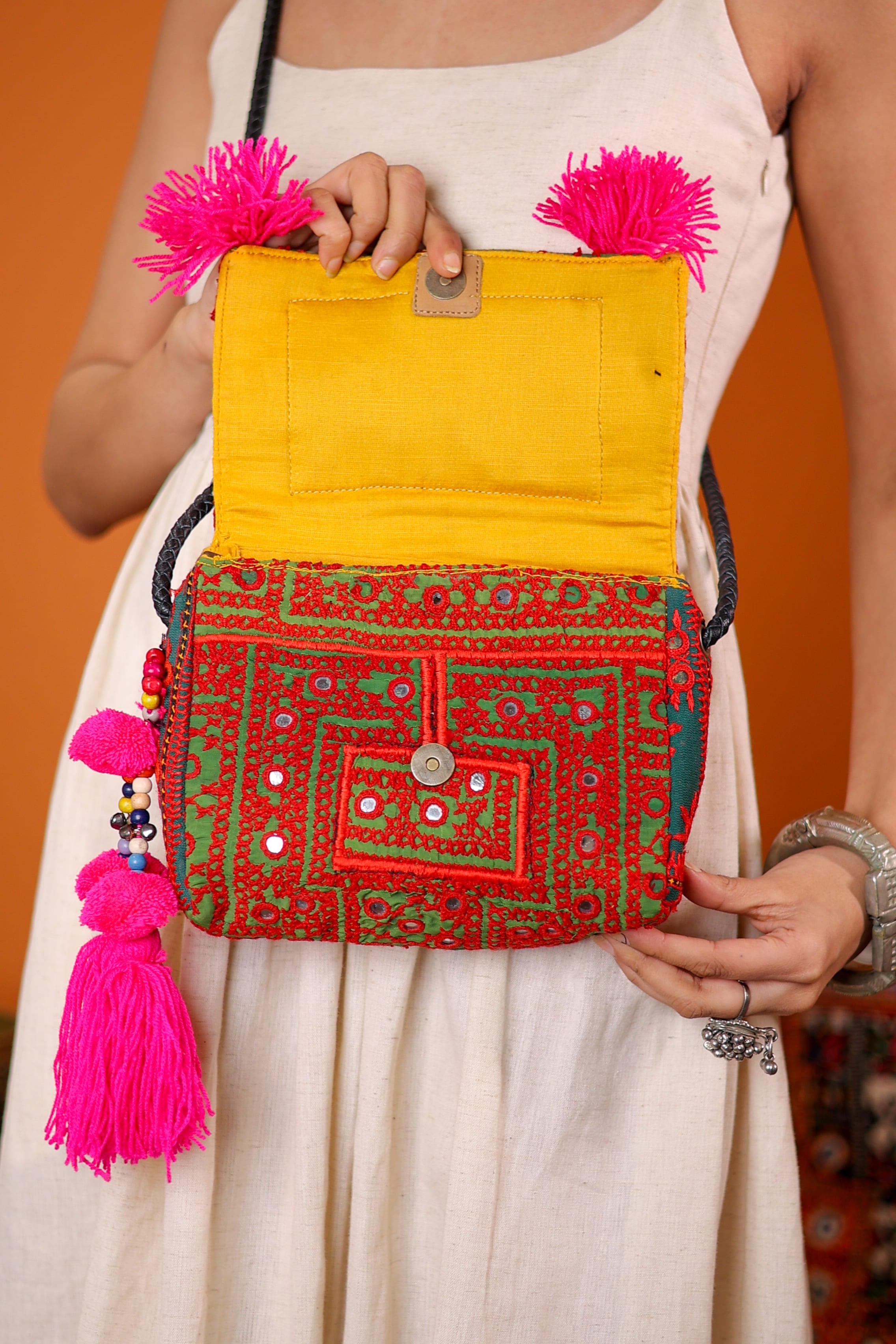 Gulbano - Balochi Sling Bag