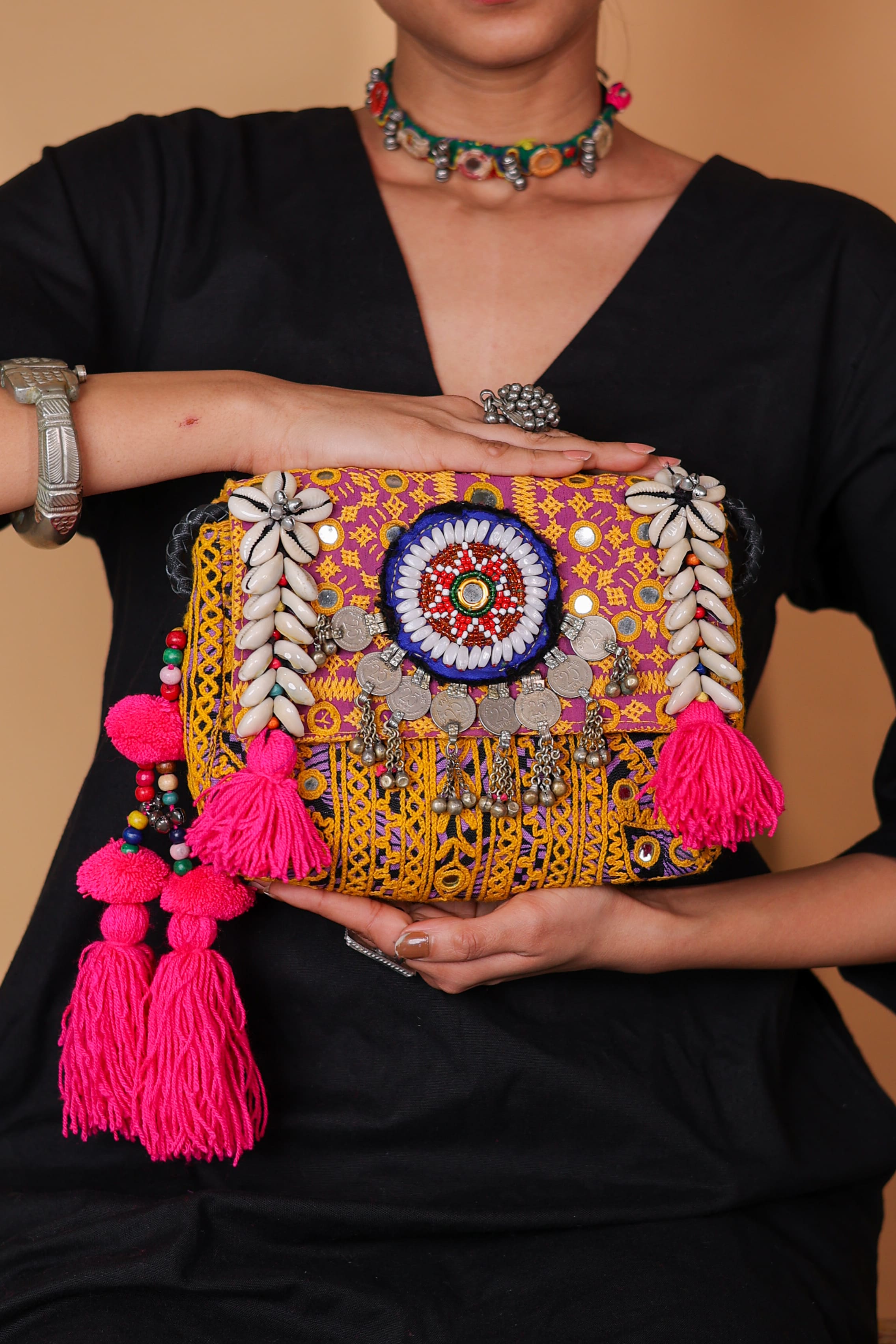 Saanjh - Balochi Sling Bag