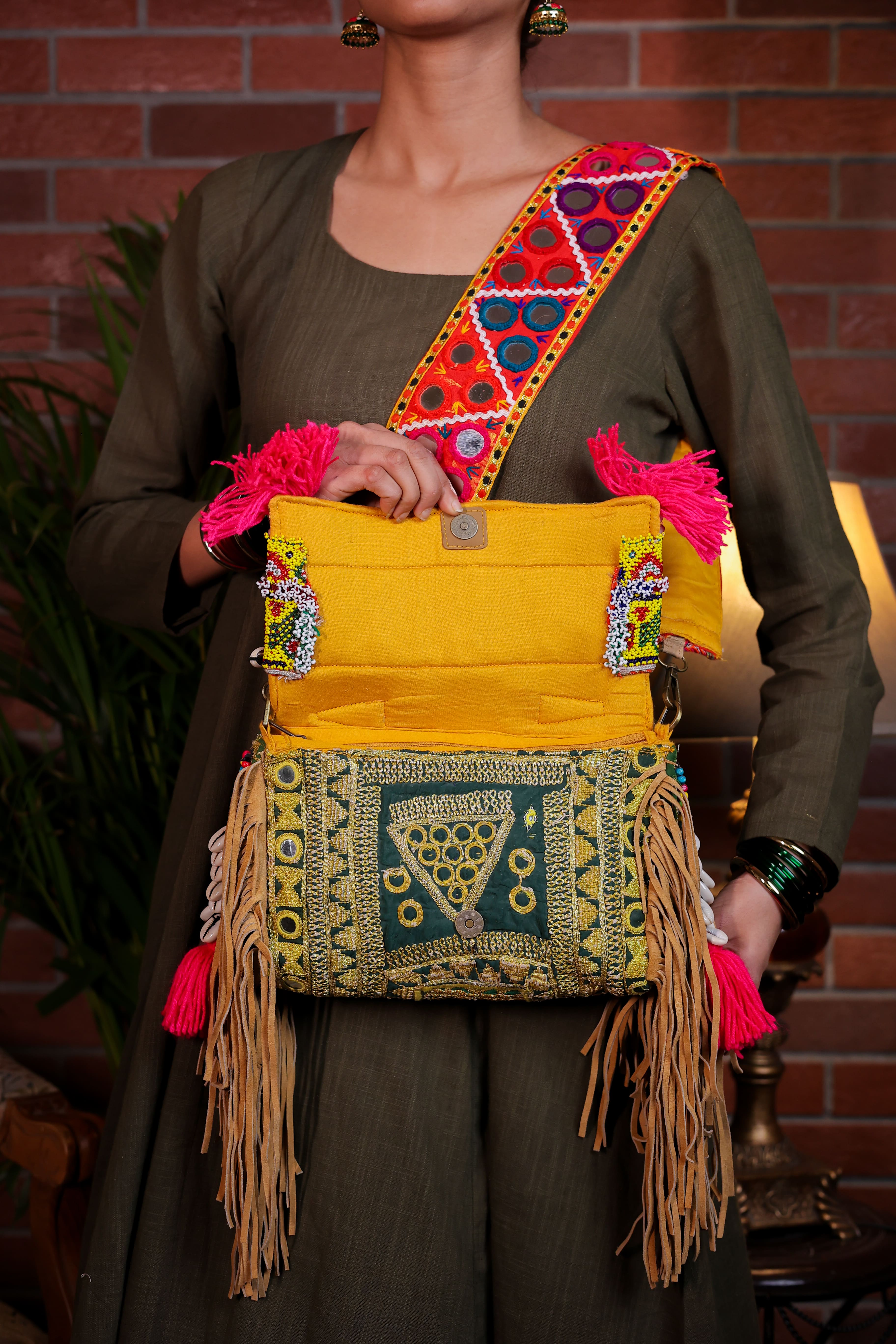 Sazmeen - Mirror Strap Bag